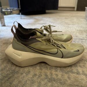 Nike Vista Lite Womens Size 8